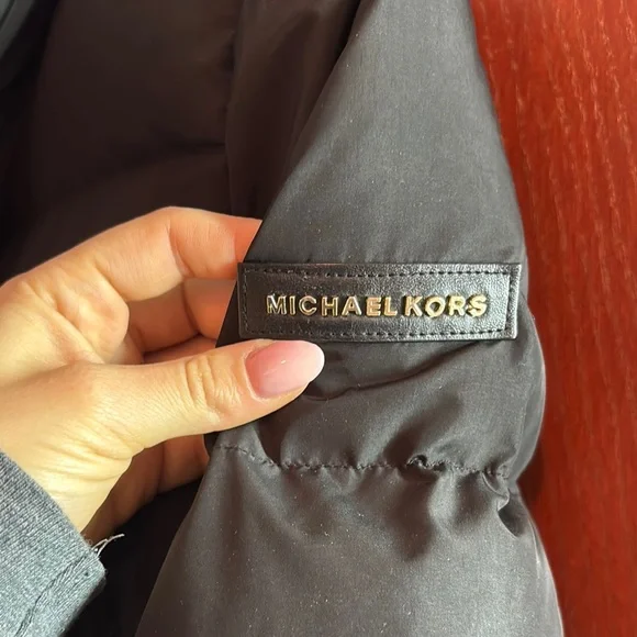 Black Puffer Jacket - Picture 3 of 4